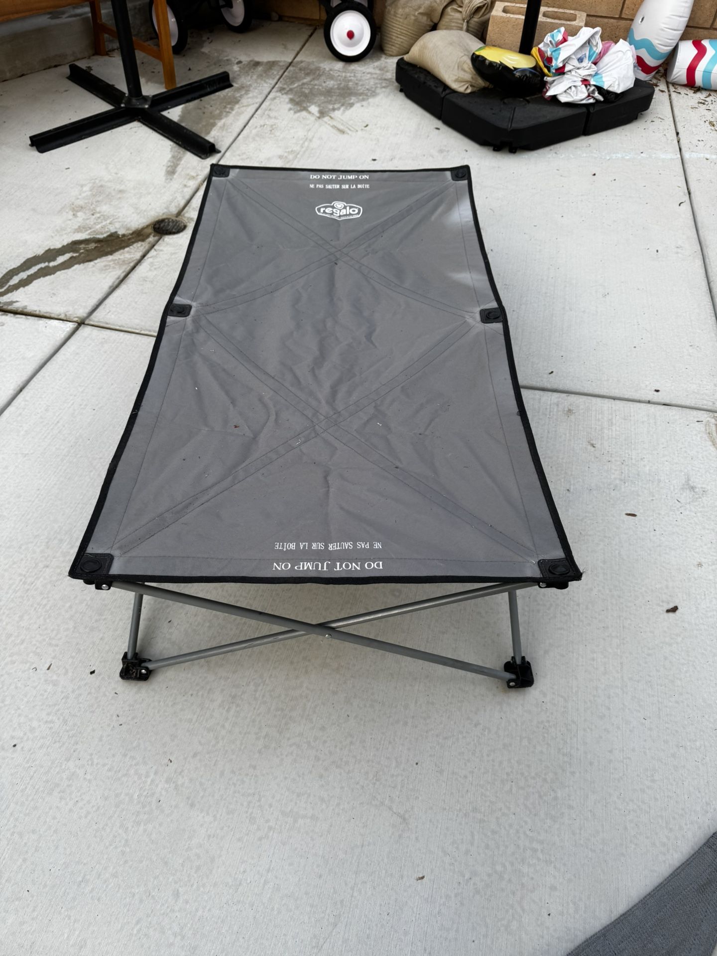 Regalo My Cot Portable Toddler Bed