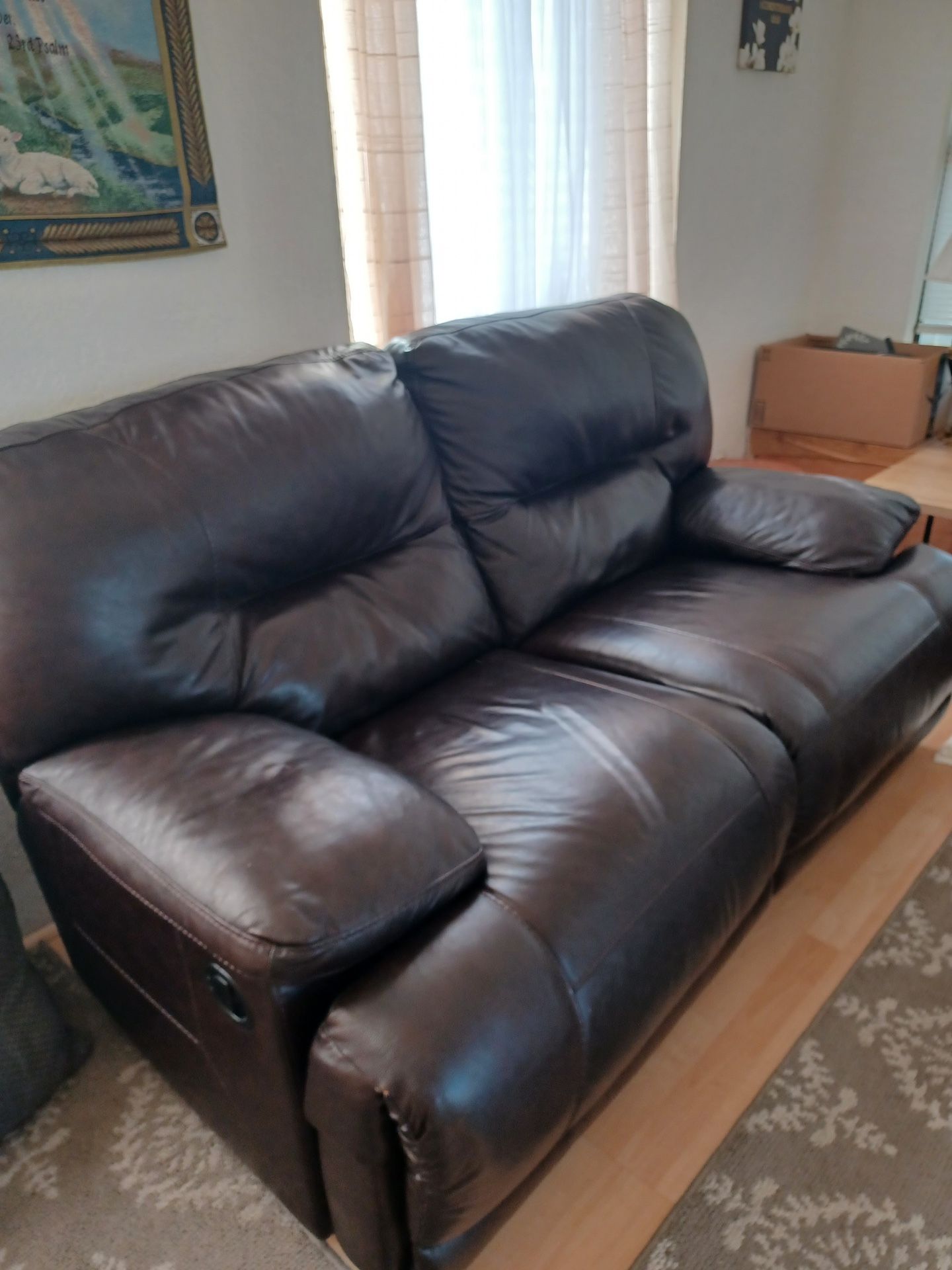 Love Chair, Recliners Leather