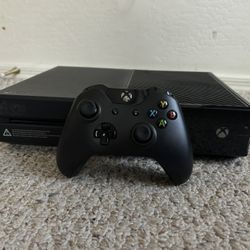 XBox One and controller 