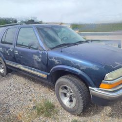 **Parts**2001 4.3L Chevrolet Vortec LS BLAZER / Jimmy / S-10