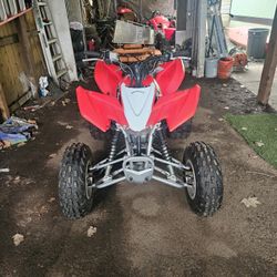 Honda 400cc Trx 2014 Red  Precio $5500