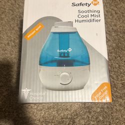 Safety 1st Soothing Cool Mist Humidifier 