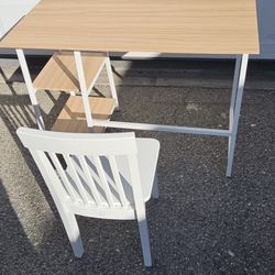 Child's Desk & Chair      LOCAL PICK UP 