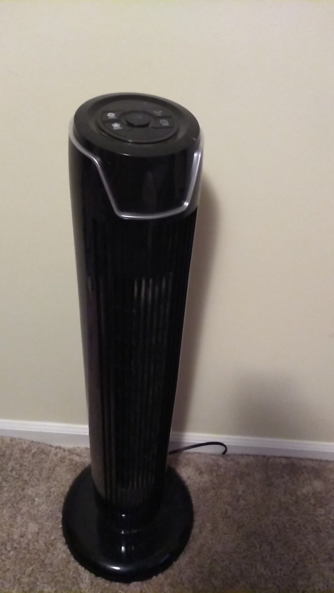Mainstay tower fan.. no remote