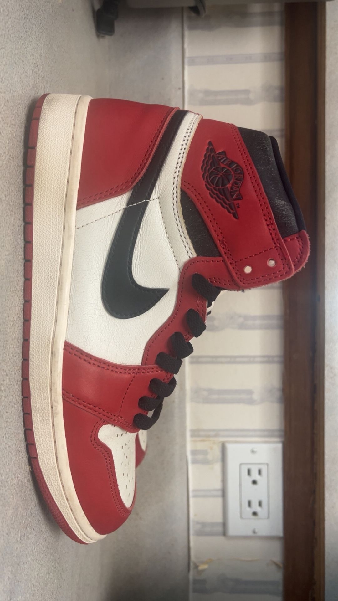 Jordan 1 Lost And Found 