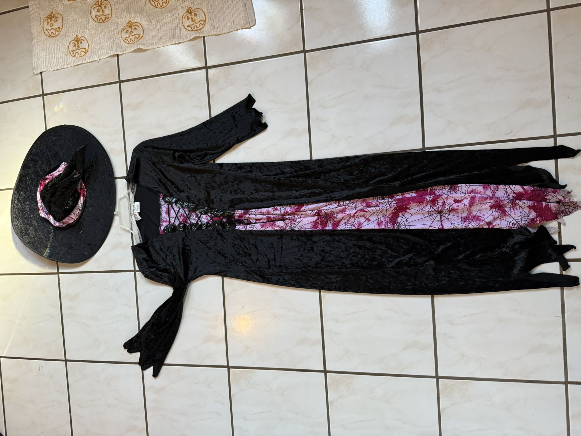 Halloween Witch Costume 