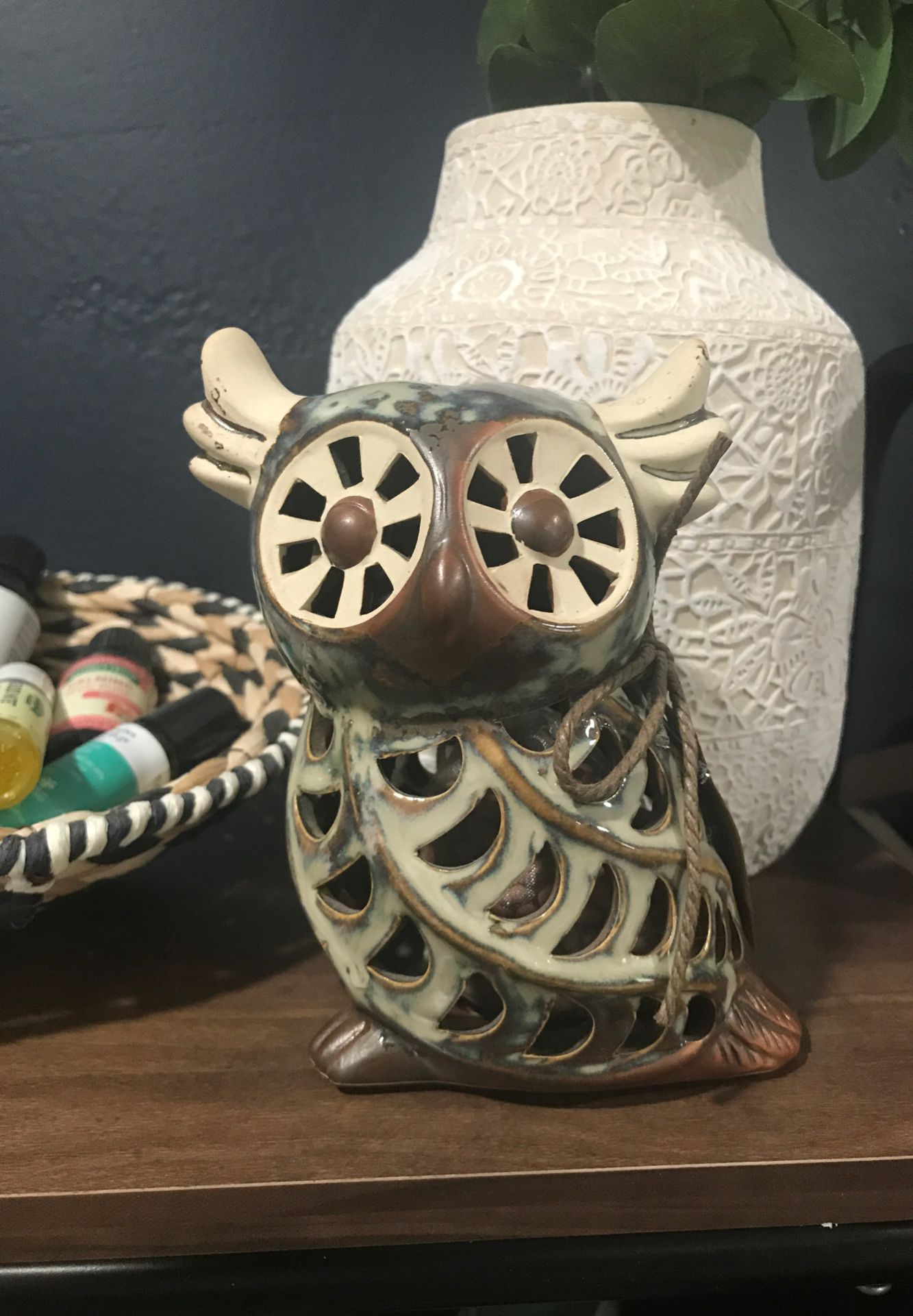 Fragrance owl home decor