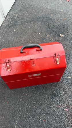 Large metal toolbox