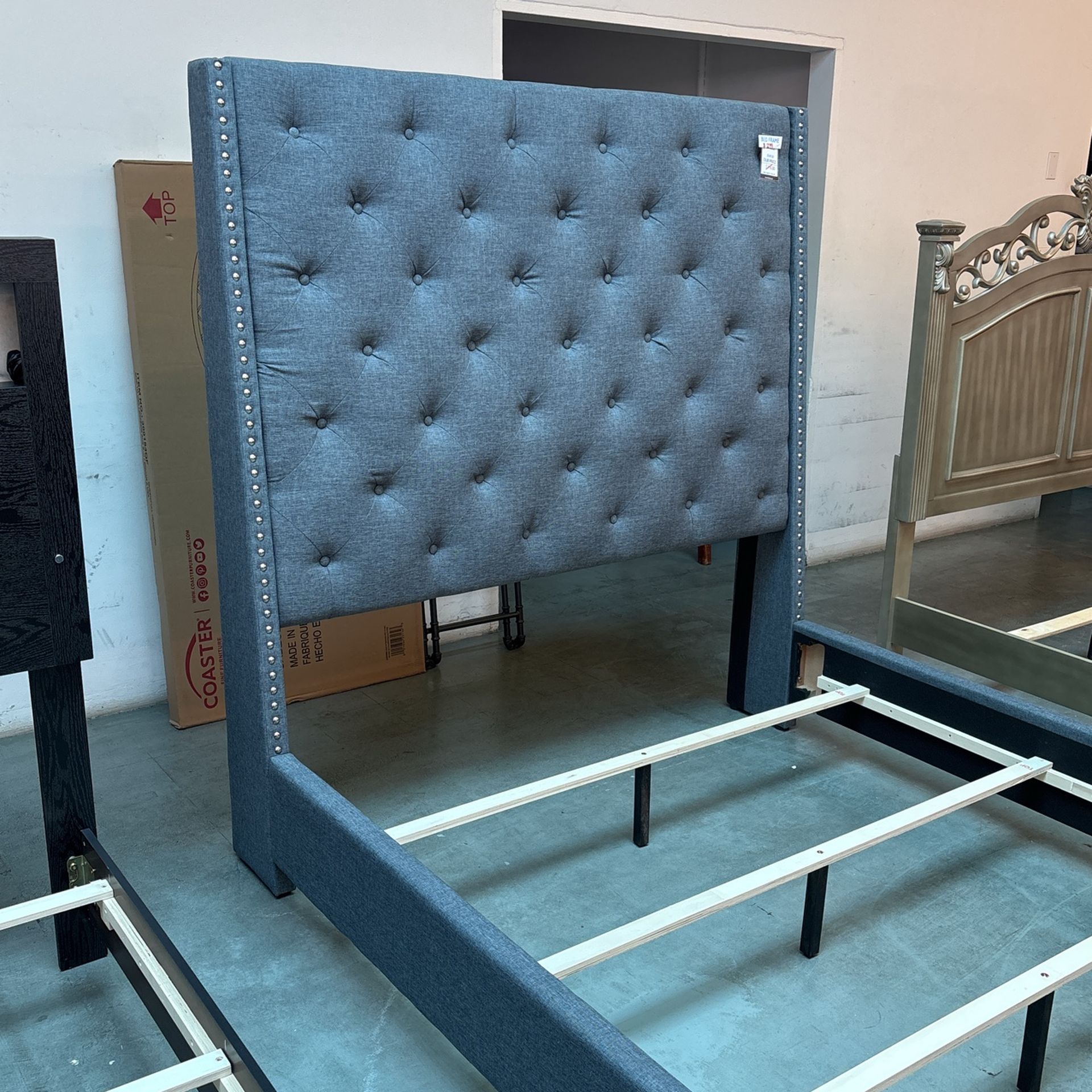 New queen Bed Frame