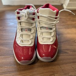 Jordan Cherry 11 Size 9.5 