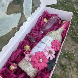 Valentine’s Day Gifts 