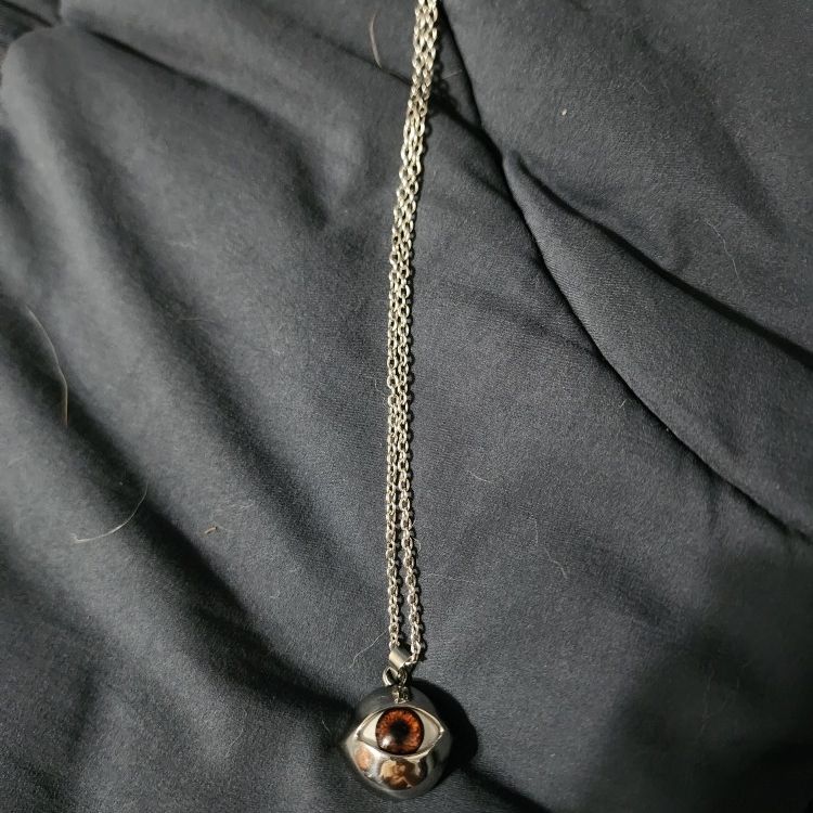Yohji Yamamoto Glass eye pendant & GOTHC silver chain 950 Yohji Yamamoto Glass eye pendant & GOTHC silver chain 950