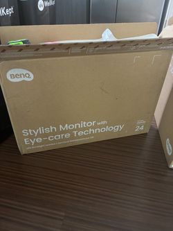 Monitor s 24”