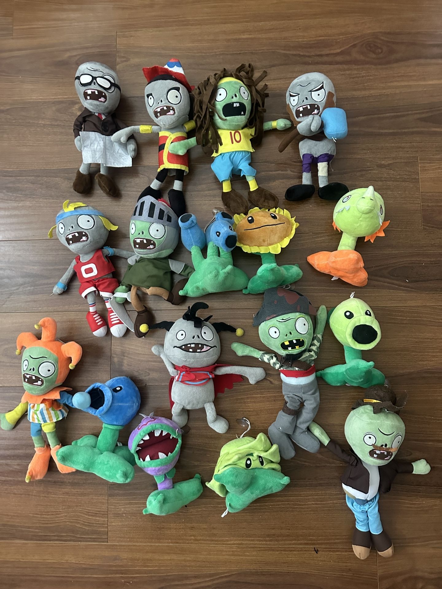 Plants VS Zombies Plushies