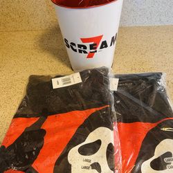 SCREAM 7 popcorn bucket/T-shirts