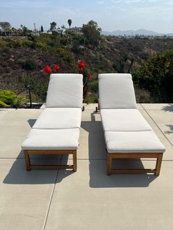 Chaise Lounge (2)