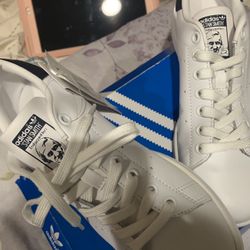Adidas  Originals Womens Stan Smith Sneakers