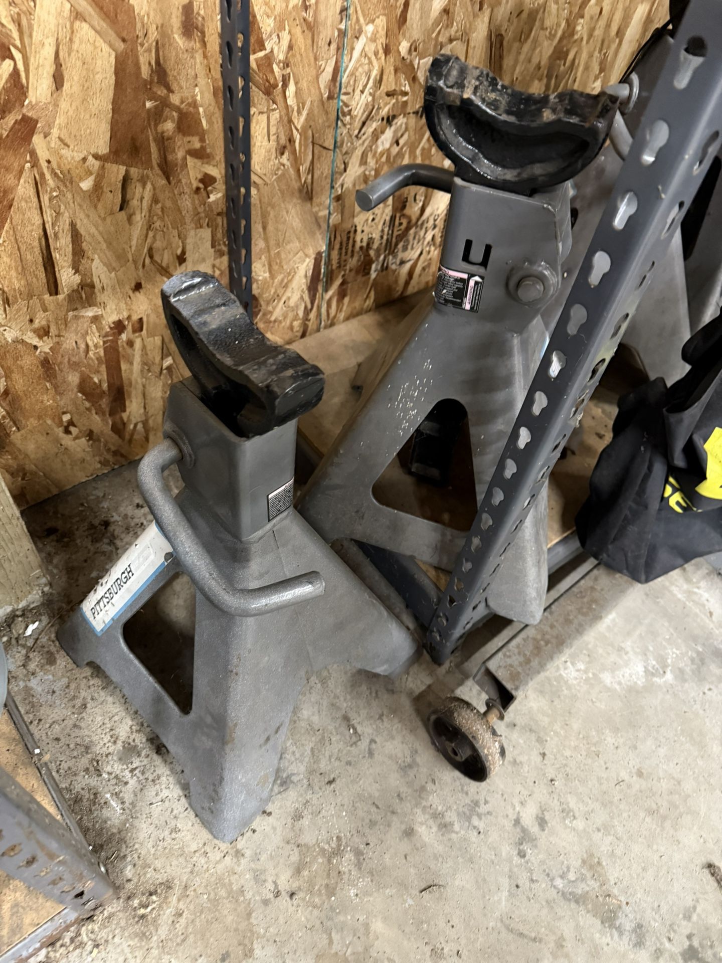 12 Ton Jack Stands