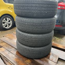 4 tires 225/65R17