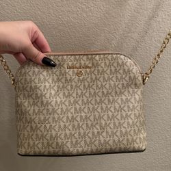 Michael Kors Gold Cross Body Purse 