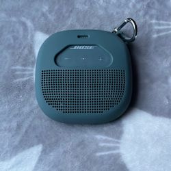 Bose Micro Soundlink Bluetooth Speaker With Case 