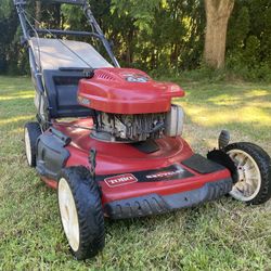 Toro Recycler Self Propelled Lawn Mower