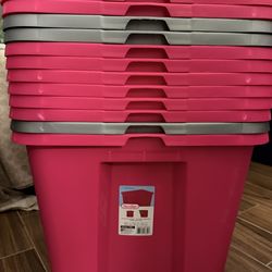 Sterilite plastic storage containers with lid