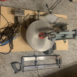 DELTA 16” Variable Speed Scroll Saw Pre-owned