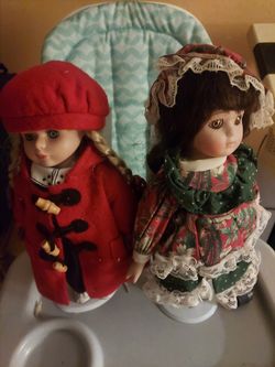 2 porcalain dolls 