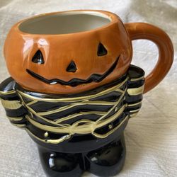 HALLOWEEN HORROR COFFEE MUG 