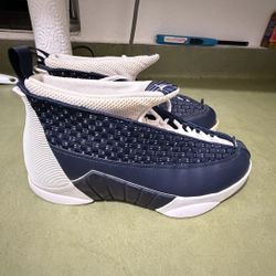 - Air Jordan 15 Retro 2017 Obsidian