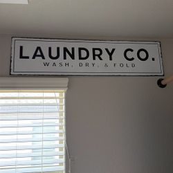 Metal Laundry Sign 