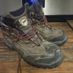 RED WING IRISH SETTER SIZE 13 WATERPROOF