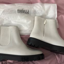 ✨ Women’s Shoes – Size 10 (Excellent Condition) ✨