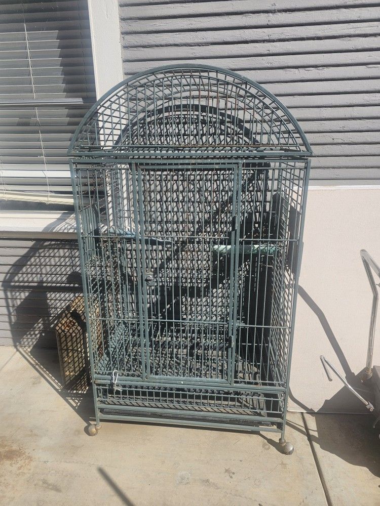 Big Bird Cage