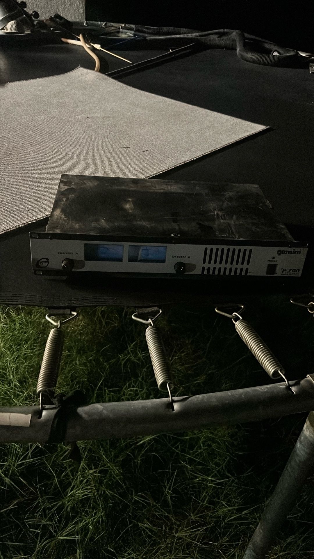 The Gemini P-700 is a two-channel power amplifier designed for DJ and professional audio applications