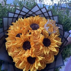 Rosas Eternas Con girasol 