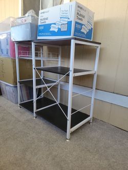Desk/Organizer good condition