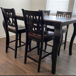 Real Wood Dining table and matching chair set