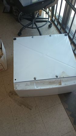 Whirlpool Duet Pedestal