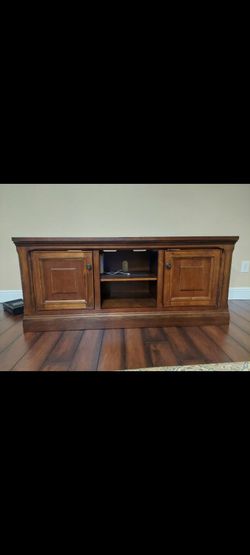 Solid Wood TV Stand