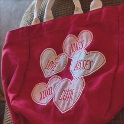 Love tote