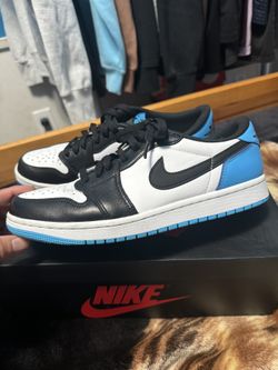Jordan 1 Low Powder Blue Size 8.5