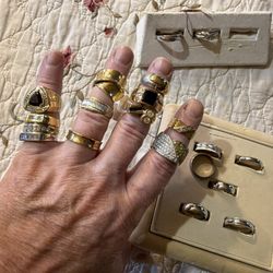 Yellow Gold, Diamond And Gemstone Rings For Sale