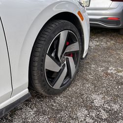 2023 Golf GTI Wheels