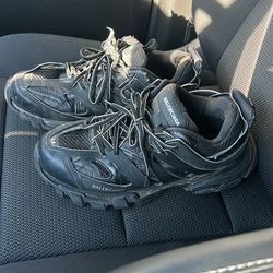 balenciagas track runners