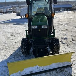 John Deere tractor 2025r