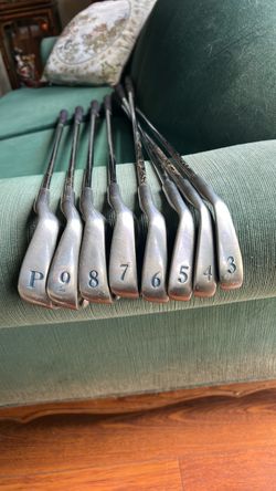 Lady Hawk 3-PW golf irons