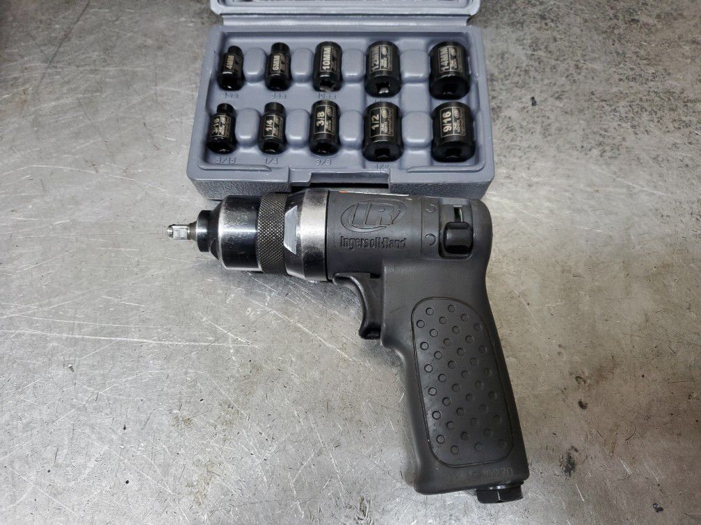Ingersoll rand 1/4" air impact wrench and impact socket set