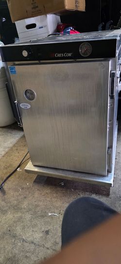 CRES COR HEATED MOBILE HOLDING CABINET